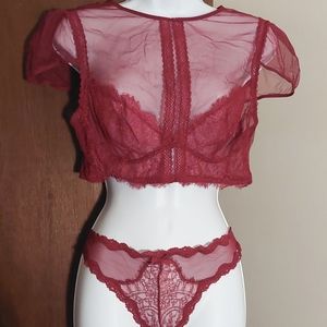 Sexy lace crop bra with matching pant
